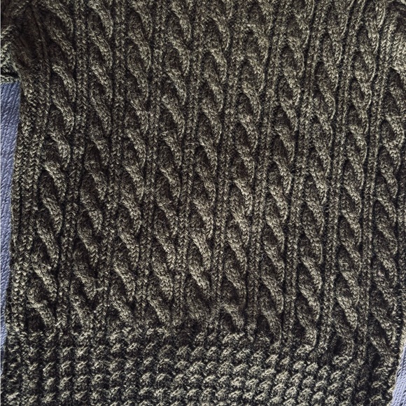 Burberry 100% wool turtleneck sweater - size M - Picture 7 of 9